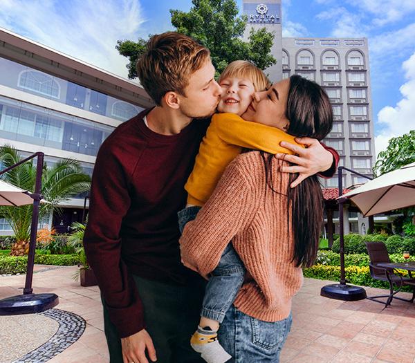 Planea tus vacaciones de invierno y viaja Krystal Urban® Aeropuerto Ciudad de México Planea tus vacaciones de invierno y viaja Krystal Urban® Aeropuerto Ciudad de México