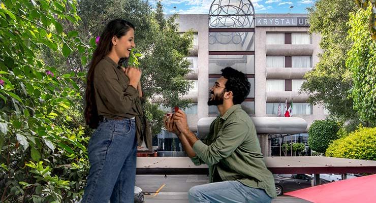 ¡CELEBRA SAN VALENTÍN VIAJANDO! Krystal Urban® Aeropuerto Ciudad de México ¡CELEBRA SAN VALENTÍN VIAJANDO! Krystal Urban® Aeropuerto Ciudad de México