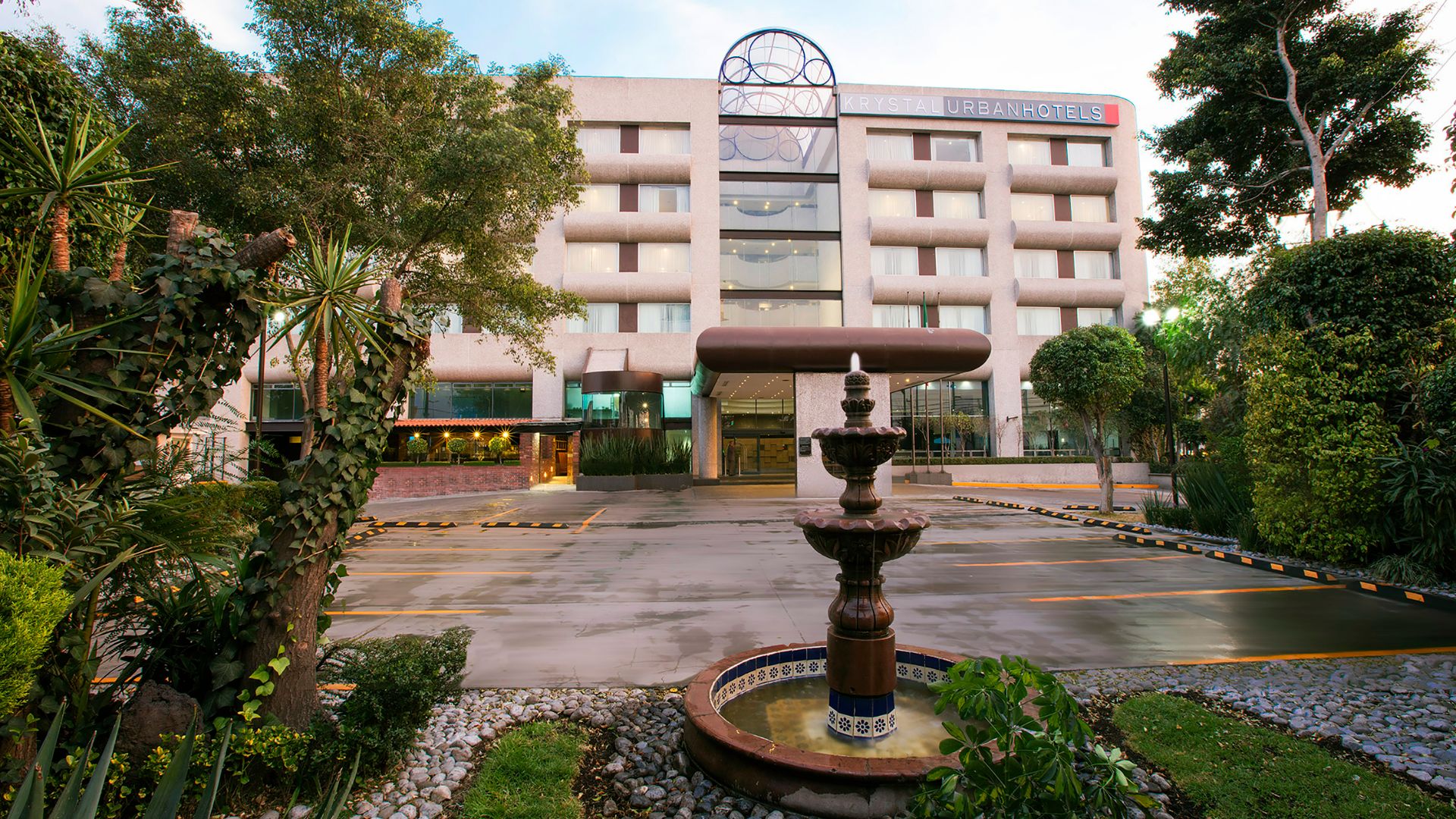   Krystal Urban® Aeropuerto Ciudad de México