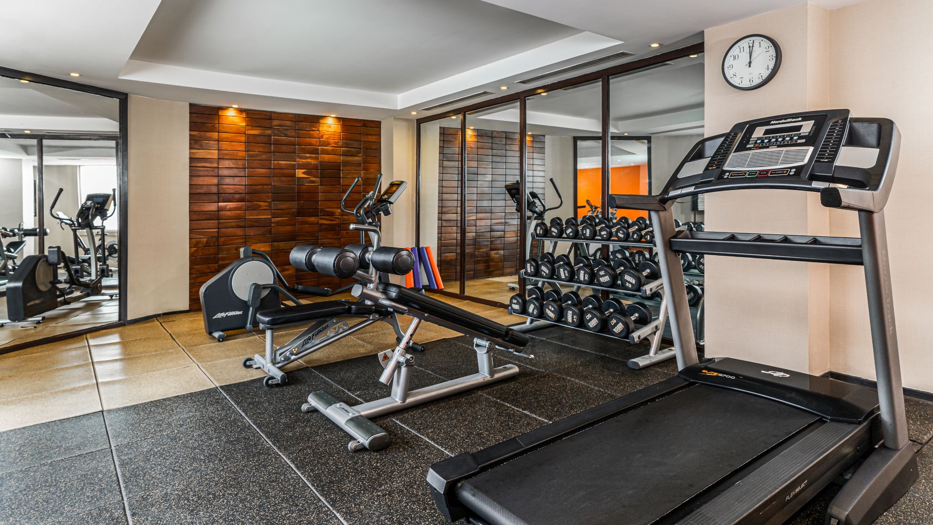   Krystal Urban® Aeropuerto Ciudad de México